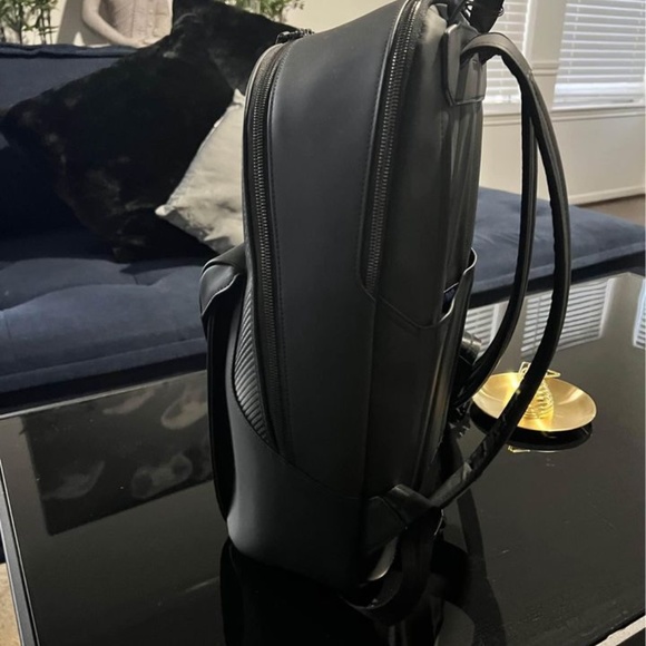 COPY - Tumi Ashton Marlow Carbon Fiber Backpack - Picture 5 of 8